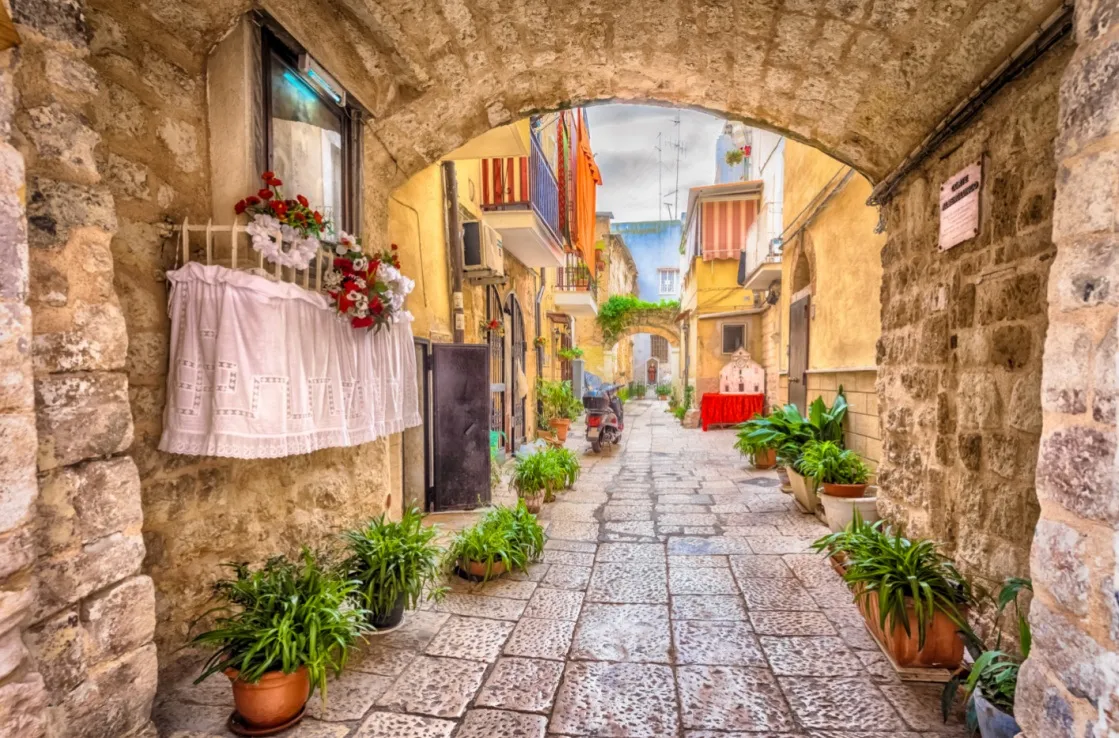 Un vicolo di Bari vecchia